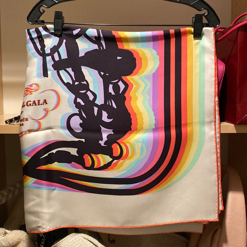 Hermes Brides de Gala scarf